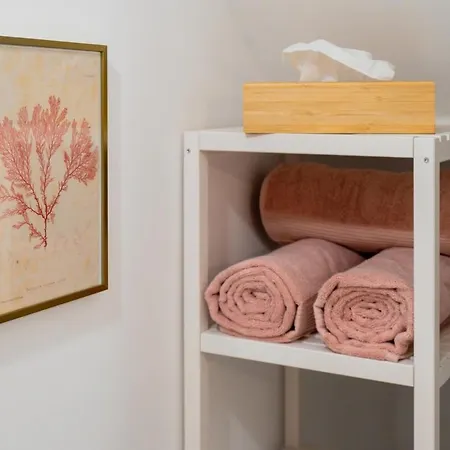 Le Nid Colore T2 Petit Dej' Offert Апартаменты *