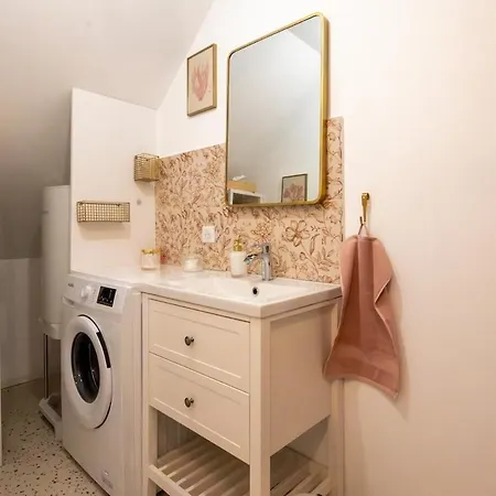 Le Nid Colore T2 Petit Dej' Offert * 圣纳泽尔